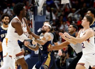 NBA suspende Jose Alvarado e Mark Williams por briga e troca de socos em Pelicans x Suns