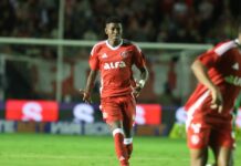 Flamengo está perto de contratar o zagueiro Vitão até 2029