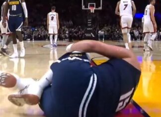 Jokic lesiona o joelho, sai de quadra e preocupa Denver Nuggets