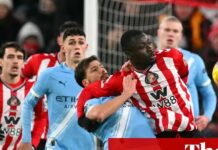 Sunderland v Manchester City: Premier League – live