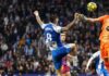 Goleiro supera ‘clima hostil’ e fecha gol, Barcelona vence Espanyol em clássico com ‘pinturas’ e dispara em LALIGA