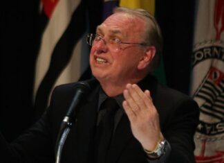 Corinthians encaminha acordo com clube mexicano e avança para derrubar transfer ban na Fifa