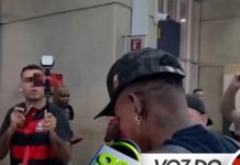 Flamengo monitora goleiros e confirma interesse em Marcos Antônio