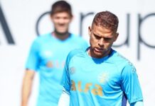 Grêmio se frustra com condição física de atleta
