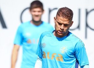 Grêmio se frustra com condição física de atleta