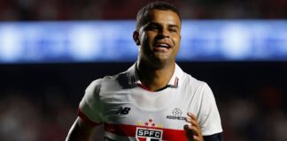 Do São Paulo ao Corinthians: Alisson é bola da vez em história que já teve Casagrande, Ricardinho e Pato por Jadson