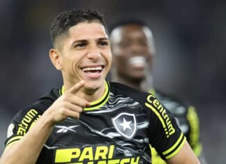 Após exames, Savarino fica próximo de ser anunciado pelo Fluminense