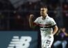 Sem dinheiro em caixa, Corinthians não paga São Paulo e atrasa chegada de Alisson