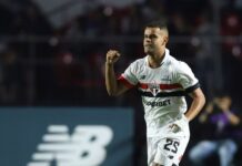 Sem dinheiro em caixa, Corinthians não paga São Paulo e atrasa chegada de Alisson