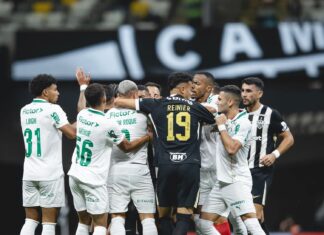 Atlético empata com o Palmeiras em jogo marcado por polêmicas da arbitragem e falhas defensivas