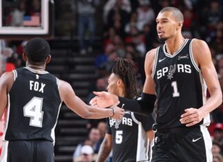 Jogadores do banco fazem a diferença no segundo tempo, e Spurs viram sobre Rockets com show de Wembanyama