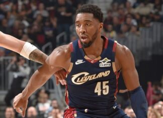 Em possível último jogo de LeBron James em Cleveland, Cavs atropelam os Lakers