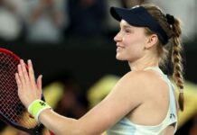 Rybakina prevalece em ‘batalha’ contra Pegula e vai à final do Australian Open contra Sabalenka