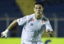 Ajax faz oferta de compra por JP Chermont, do Santos, recebe contraproposta e corre contra o tempo para tentar fechar