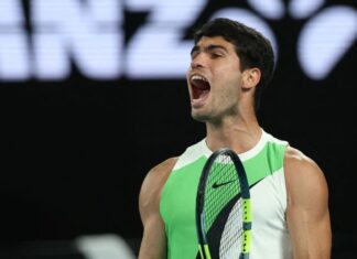 Alcaraz supera Djokovic, é campeão do Australian Open pela primeira vez e conquista título que faltava