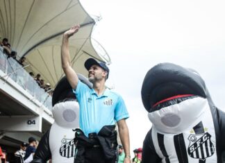 Santos FC e Alex Peixeiro estreiam parceria na Fórmula Truck, em Interlagos – Santos Futebol Clube