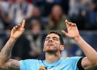 Nino: Palmeiras envia emissário para tentar destravar contratação de zagueiro do Zenit