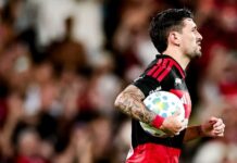 Arrascaeta dá razão a torcedores do Flamengo por vaias e protesto após início de ano ruim: ‘A gente sabe que tem que melhorar’