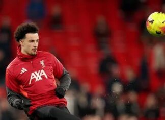 Arne Slot explains Curtis Jones situation as Liverpool faces transfer interest