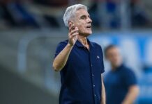 Por que Luís Castro citou o Liverpool após vitória do Grêmio?