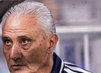 Tite responde sobre xingamentos da torcida do Cruzeiro e admite: ‘Responsabilidade do técnico é a maior’