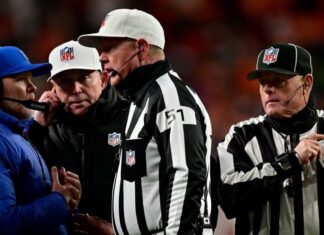 Do Super Bowl ao trabalho no escritório: a vida atípica dos árbitros da NFL