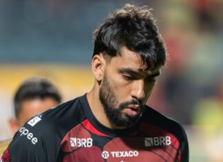 Filipe Luís diz o que Paquetá fez em campo que não esperava e reduz chance de escalá-lo como volante pelo Flamengo: ‘Veio para jogar de meia’