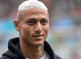 Richarlison mostra interesse em jogar no Flamengo por 25 milhões de euros