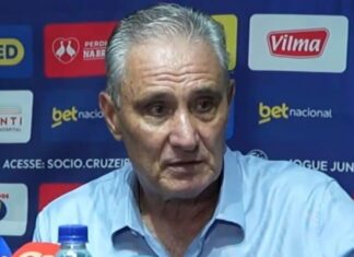 Satisfeito? Tite analisa vitória sobre a URT e destaca desempenho do elenco