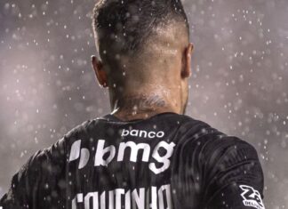 Crise com Coutinho no Vasco? As respostas de Diniz após meia ser vaiado e não voltar ao banco depois de substituição