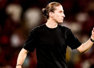 Filipe Luís admite decepção com torcida do Flamengo por ‘mania’ de vaiar Royal: ‘Xinga por estar na moda’