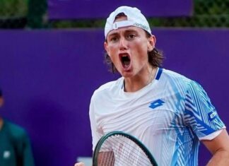 Quem é Ignacio Buse, rival de João Fonseca nas oitavas de final do Rio Open que até já saiu em defesa do brasileiro