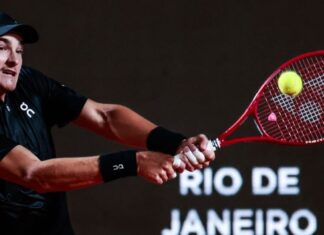 João Fonseca leva virada de peruano Ignacio Buse e está eliminado do Rio Open