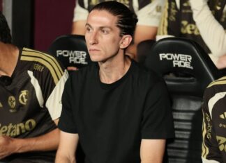 Filipe Luís se manifesta e esclarece fala sobre racismo contra Vinicius Jr.; veja posicionamento