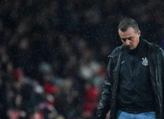 Caiu! Corinthians demite técnico Lucas Piccinato após empate no Brasileirão Feminino