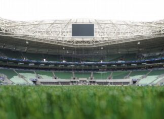 Barros rebate críticas de Marcelo Paz a gramados sintéticos e pede fim de ‘achismos’ e ‘discussão hipócrita’