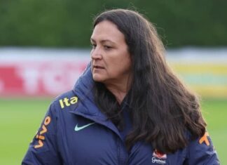 Grêmio contrata profissional com passagem pela Seleção Brasileira