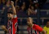 Lucas Moura marca, São Paulo suporta pressão do Bragantino com um a menos e vai à semi do Paulistão