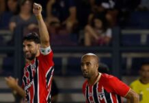Lucas Moura marca, São Paulo suporta pressão do Bragantino com um a menos e vai à semi do Paulistão