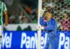 Weverton é ovacionado pela torcida do Grêmio e faz desabafo após classificação: “outra postura”
