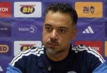 Técnico analisa empate com Santos no Brasileirão Feminino e reconhece Cruzeiro abaixo; confira