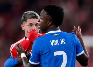 Presidente do Benfica defende Prestianni e reclama de suspensão da Uefa: ‘Ele é tudo, menos racista’