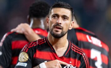 100 gols de Arrascaeta no Flamengo: onde uruguaio entra no ranking de maiores artilheiros do clube