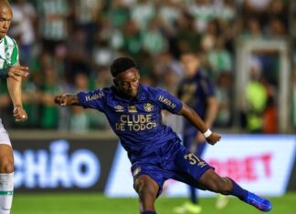 Luís Castro aposta em novos titulares para o Grêmio; veja a análise