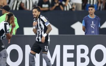 Botafogo decide no 1° tempo, elimina Nacional Potosí e fica a duas ‘finais’ de sonhada vaga na fase de grupos da Libertadores