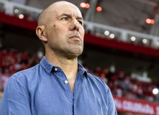 Leonardo Jardim resolve questões pessoais e aceita voltar ao futebol já a partir de março