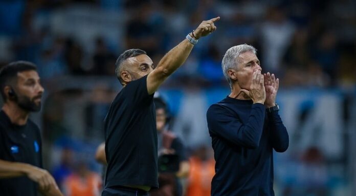 Luís Castro explica lista de dispensas do Grêmio e defende uso de jovens