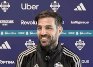 Como multato per rientro in campo in ritardo, Fabregas: “Vi spiego perché, pago io”