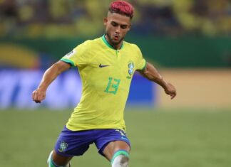 Como está a temporada de lateral que perdeu espaço na seleção e saiu do radar para a Copa