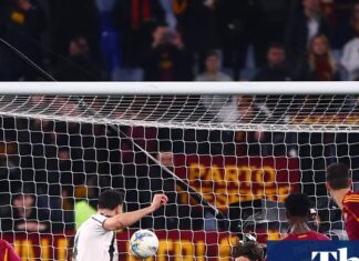 European football: Late fightback at Roma keeps Juventus in hunt for top-four spot